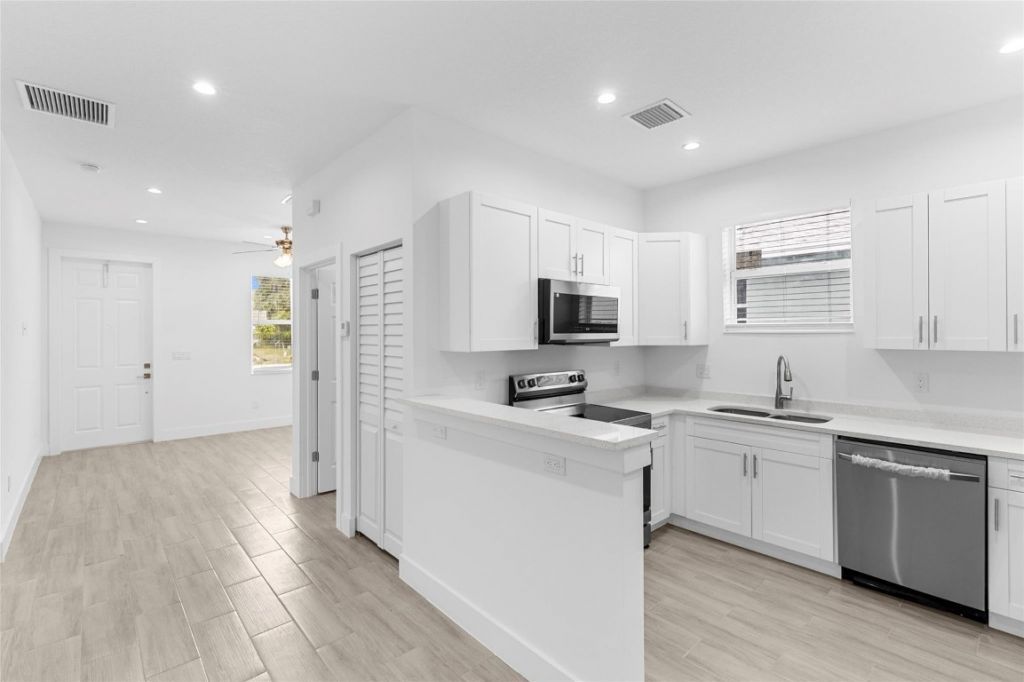 416 NE 12th Ave, Boynton Beach, FL 33435 Photo