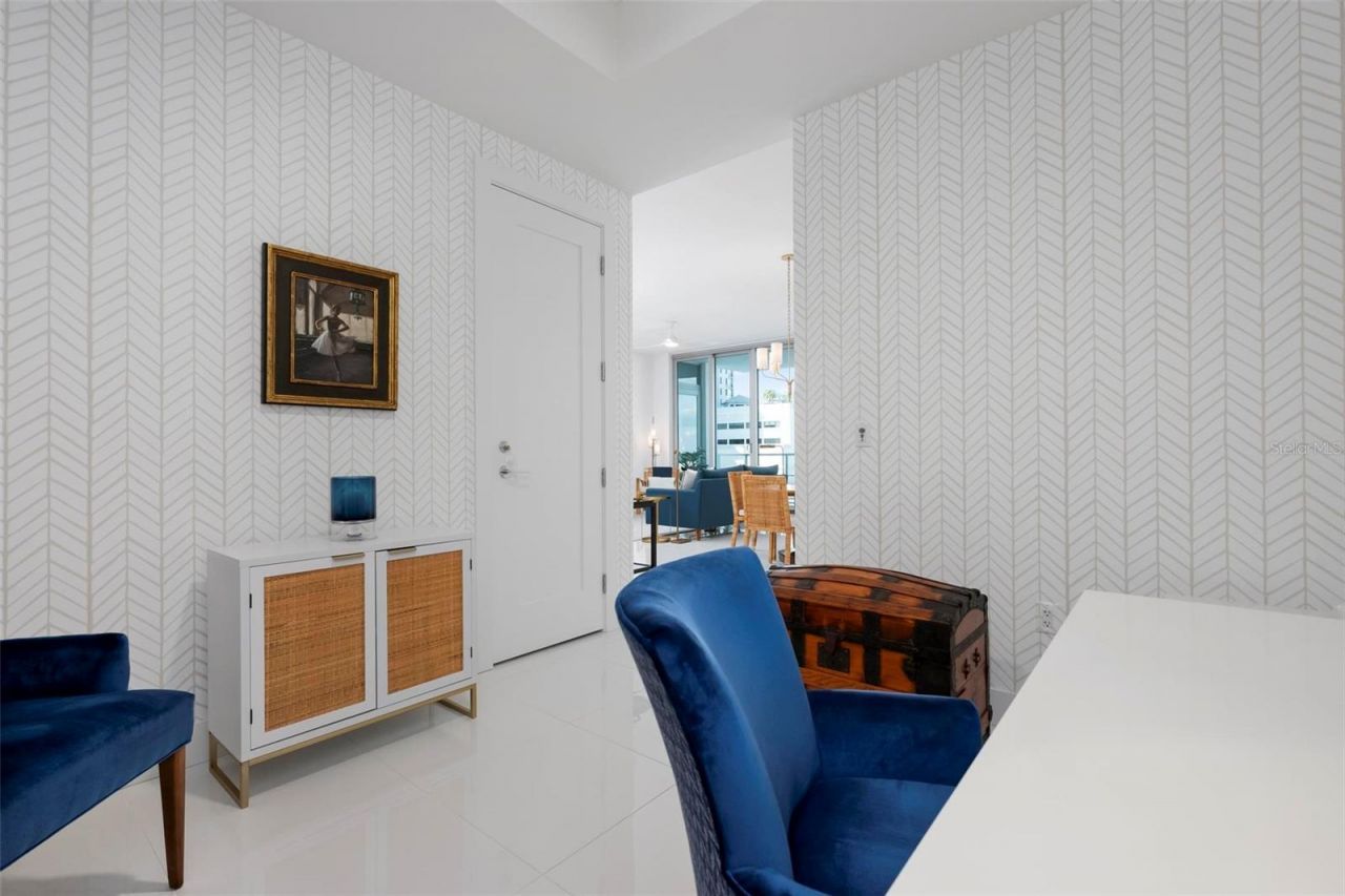 111 S Pineapple Avenue, Unit 719, Sarasota, FL 34236 Photo