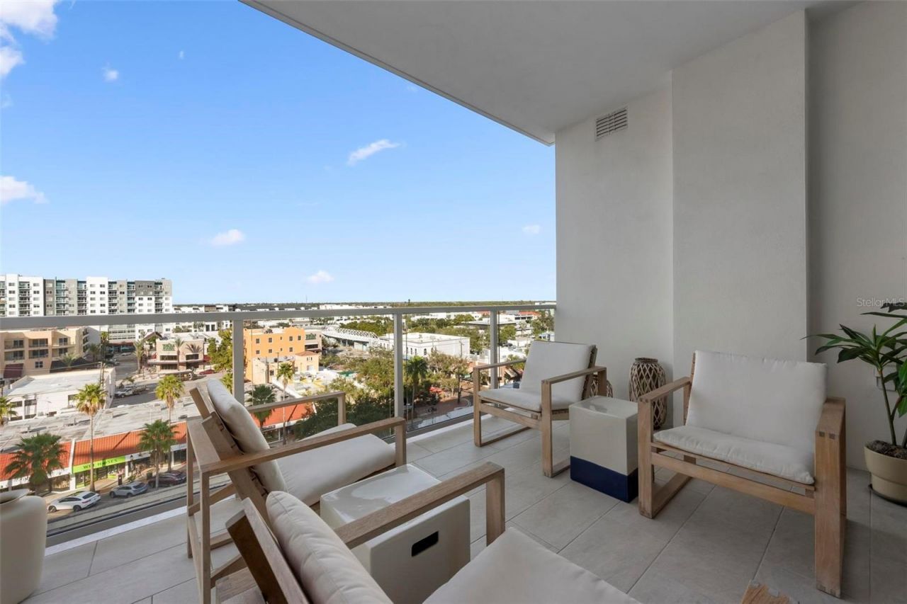 111 S Pineapple Avenue, Unit 719, Sarasota, FL 34236 Photo