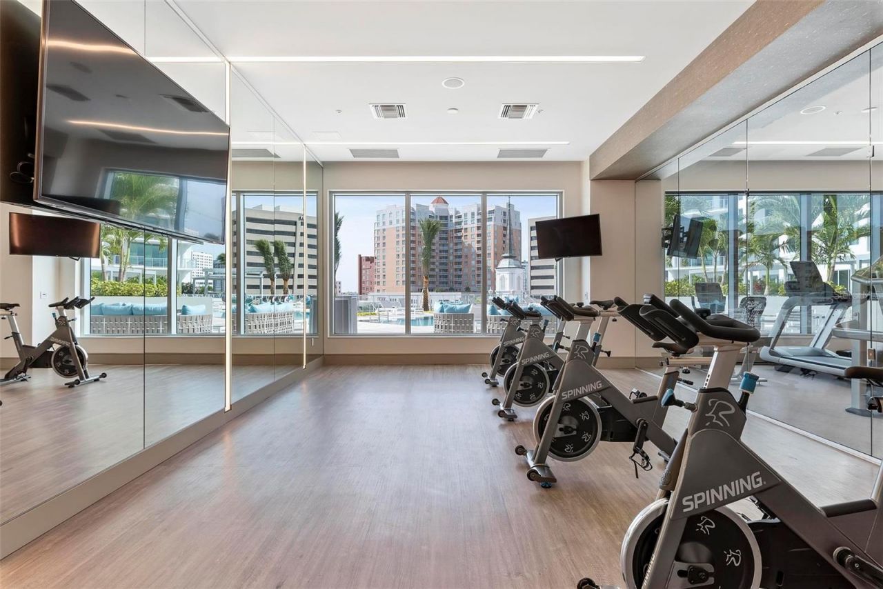 111 S Pineapple Avenue, Unit 719, Sarasota, FL 34236 Photo