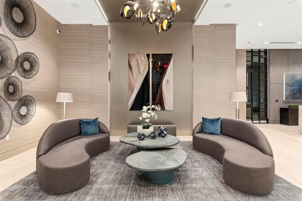 111 S Pineapple Avenue, Unit 719, Sarasota, FL 34236 Photo