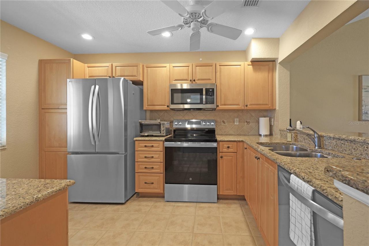 1340 San Cristobal Avenue, Unit 304, Punta Gorda, FL 33983 Photo