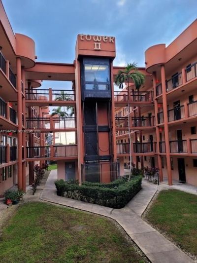 5350 W 21st Ct, Unit 203, Hialeah, FL 33016 Photo