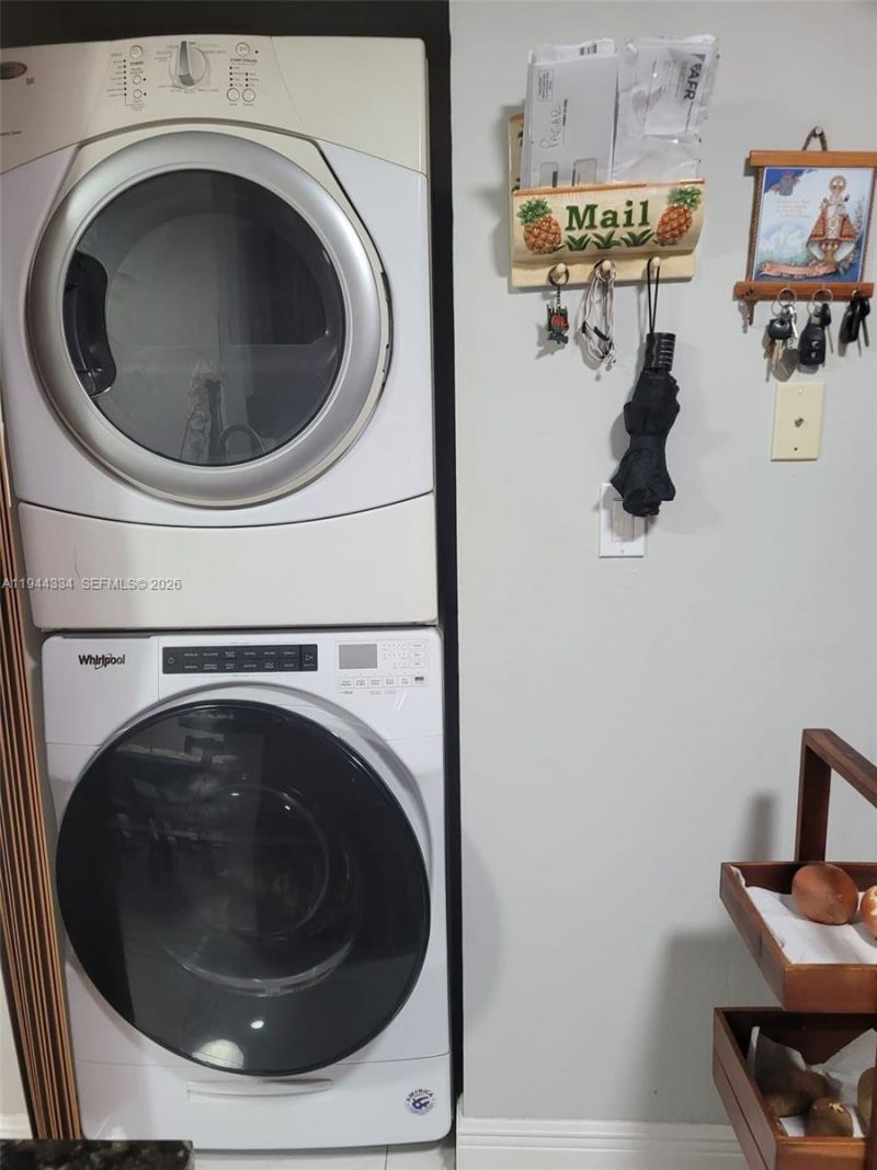 5350 W 21st Ct, Unit 203, Hialeah, FL 33016 Photo