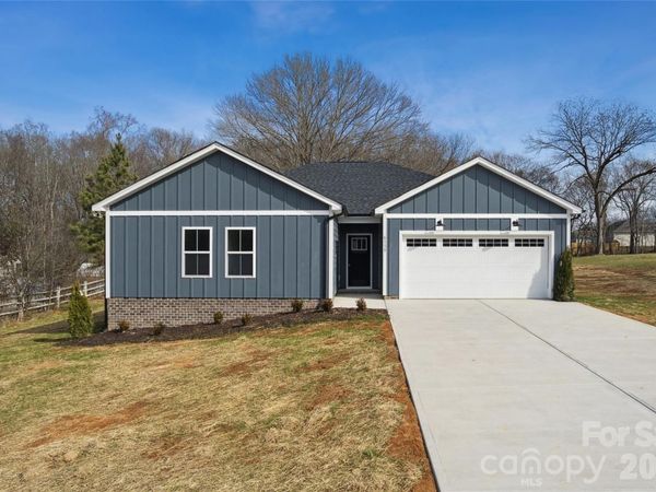 6115 Morehead Road, Harrisburg, NC 28075