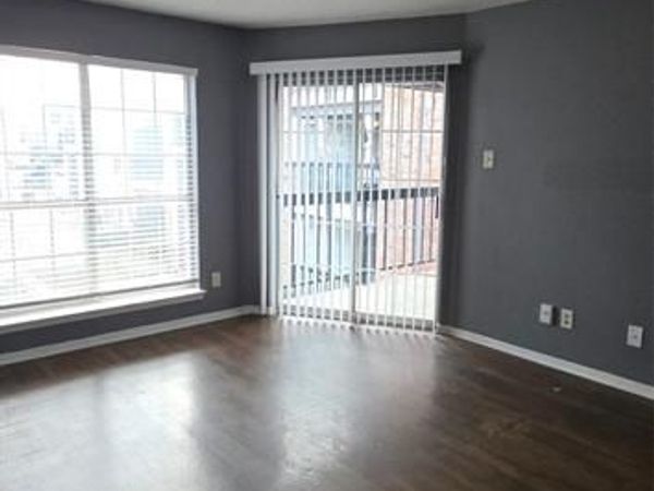 18333 Roehampton Drive, Unit 928, Dallas, TX 75252