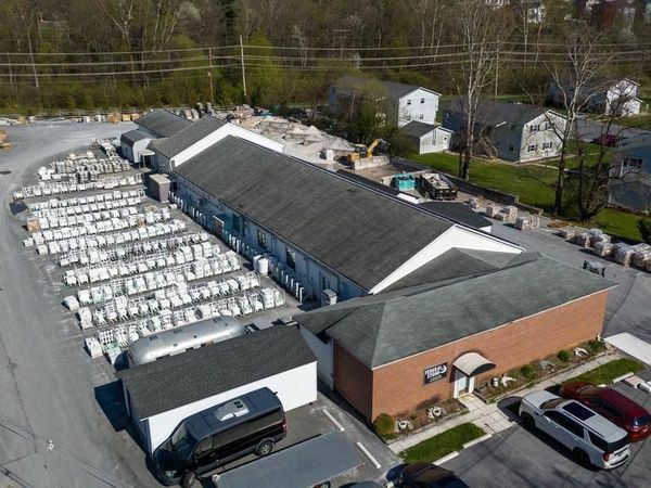 142 WATER STREET, THURMONT, MD 21788