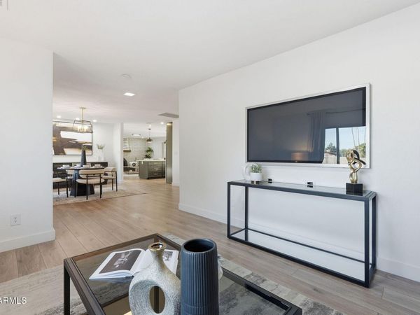 13060 N 48TH Place N, Scottsdale, AZ 85254