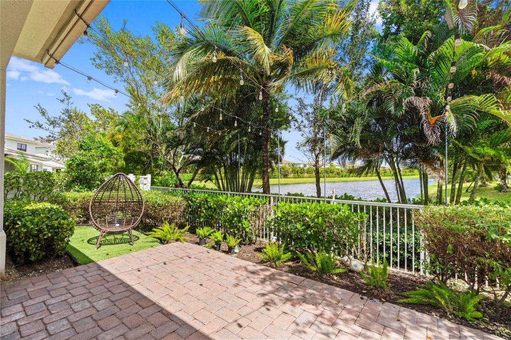 3821 NW 87th Way, Coral Springs, FL 33065 Photo