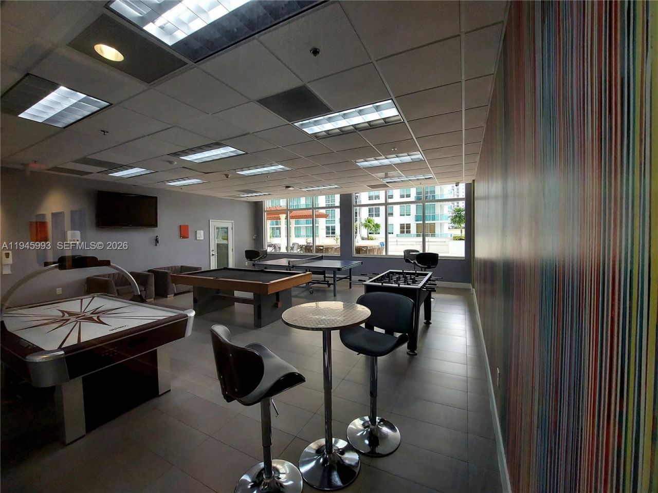 1200 Brickell Bay Dr, Unit 3708, Miami, FL 33131 Photo
