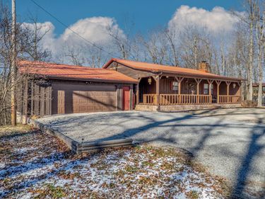 298 Deer Park Drive, Wellington, KY 40387