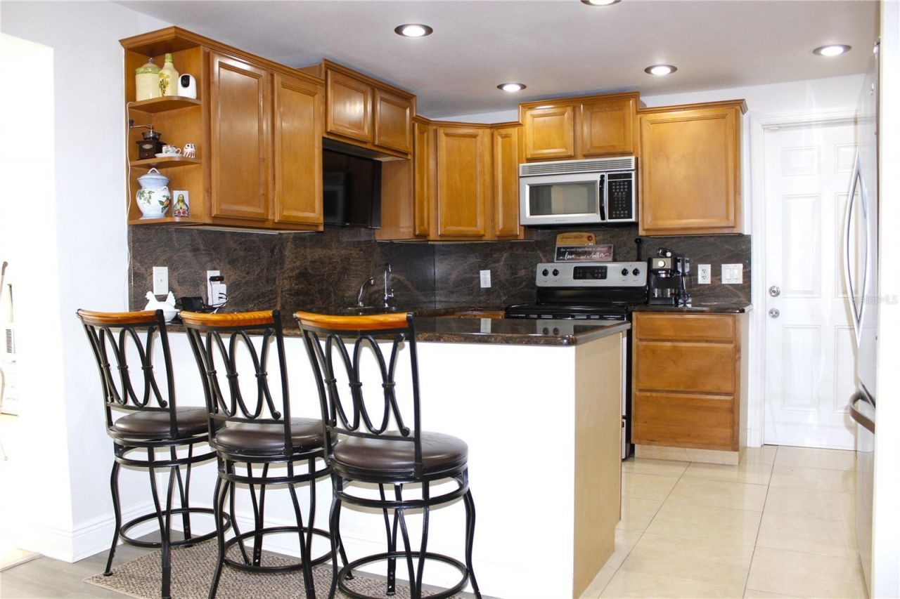 6314 Seabreeze Drive, Port Richey, FL 34668 Photo