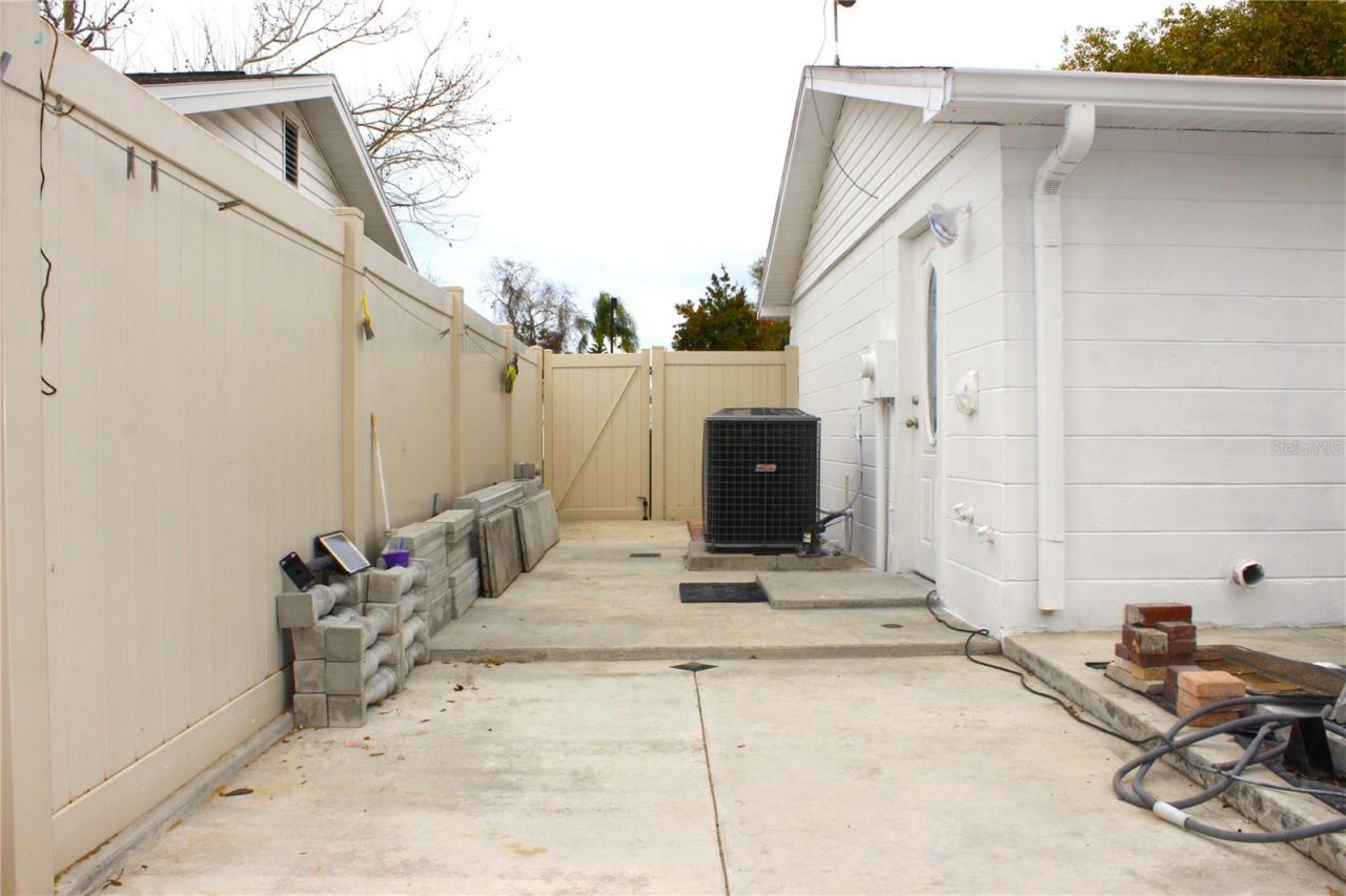 6314 Seabreeze Drive, Port Richey, FL 34668 Photo