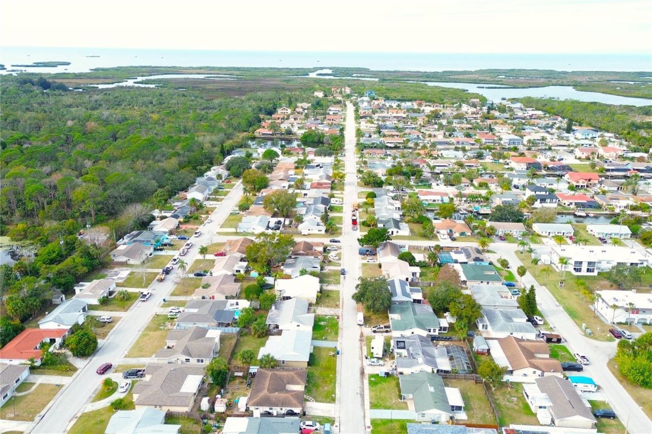 6314 Seabreeze Drive, Port Richey, FL 34668 Photo