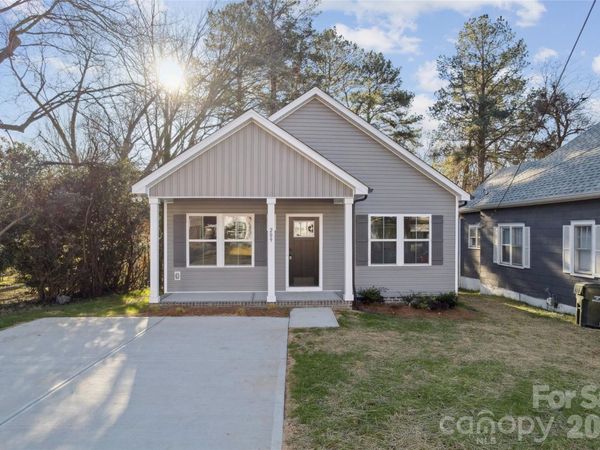 209B N Yadkin Avenue N, Spencer, NC 28159