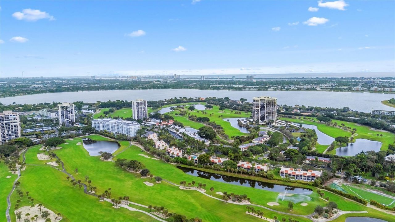 2400 Presidential Way, Unit 1502, West Palm Beach, FL 33401 Photo