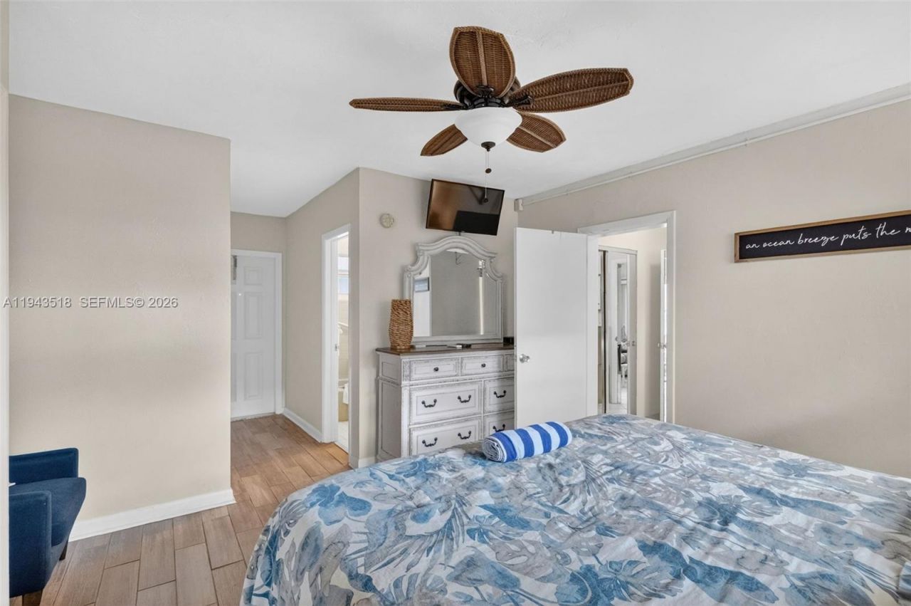 4520 El Mar Dr, Unit 18, Lauderdale by the Sea, FL 33308 Photo