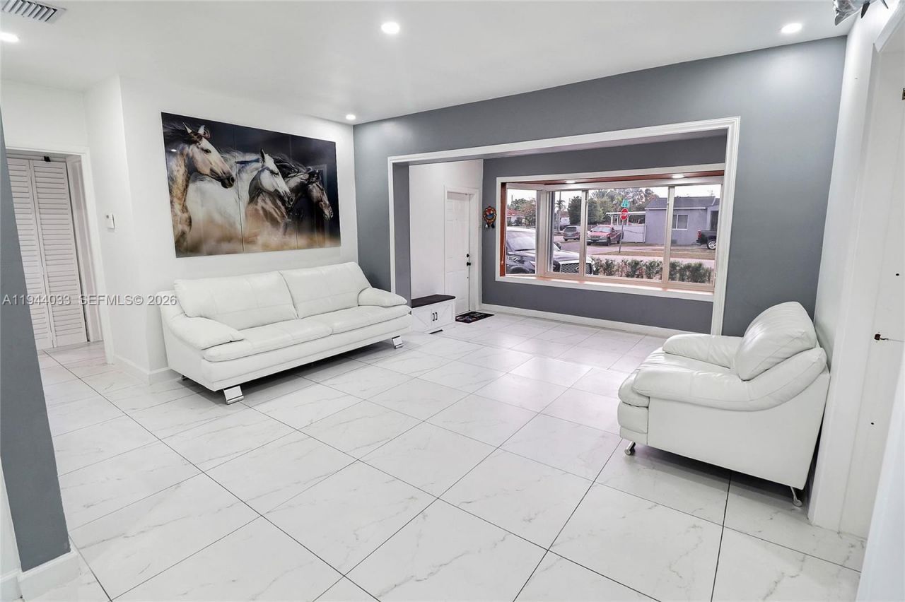 591 SE 5th St, Hialeah, FL 33010 Photo