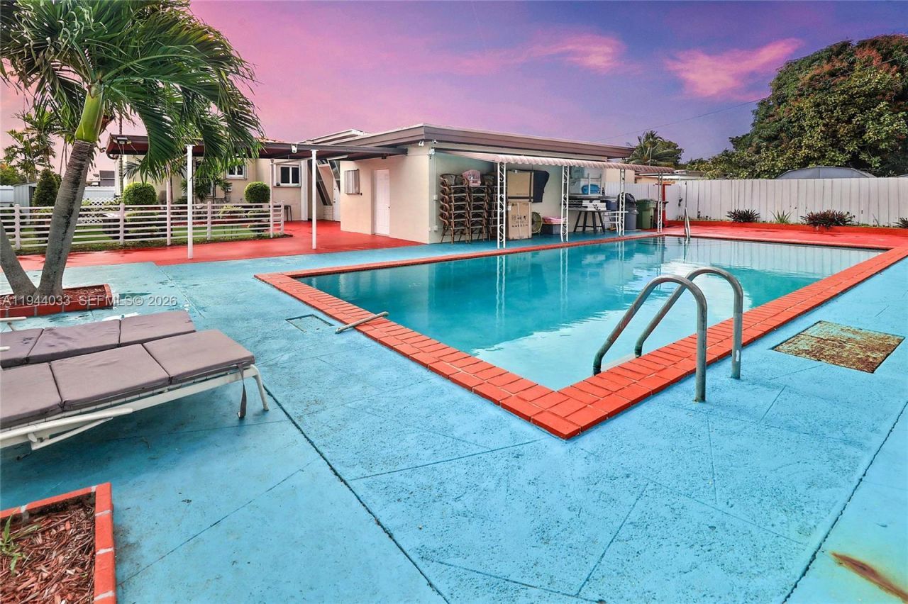 591 SE 5th St, Hialeah, FL 33010 Photo