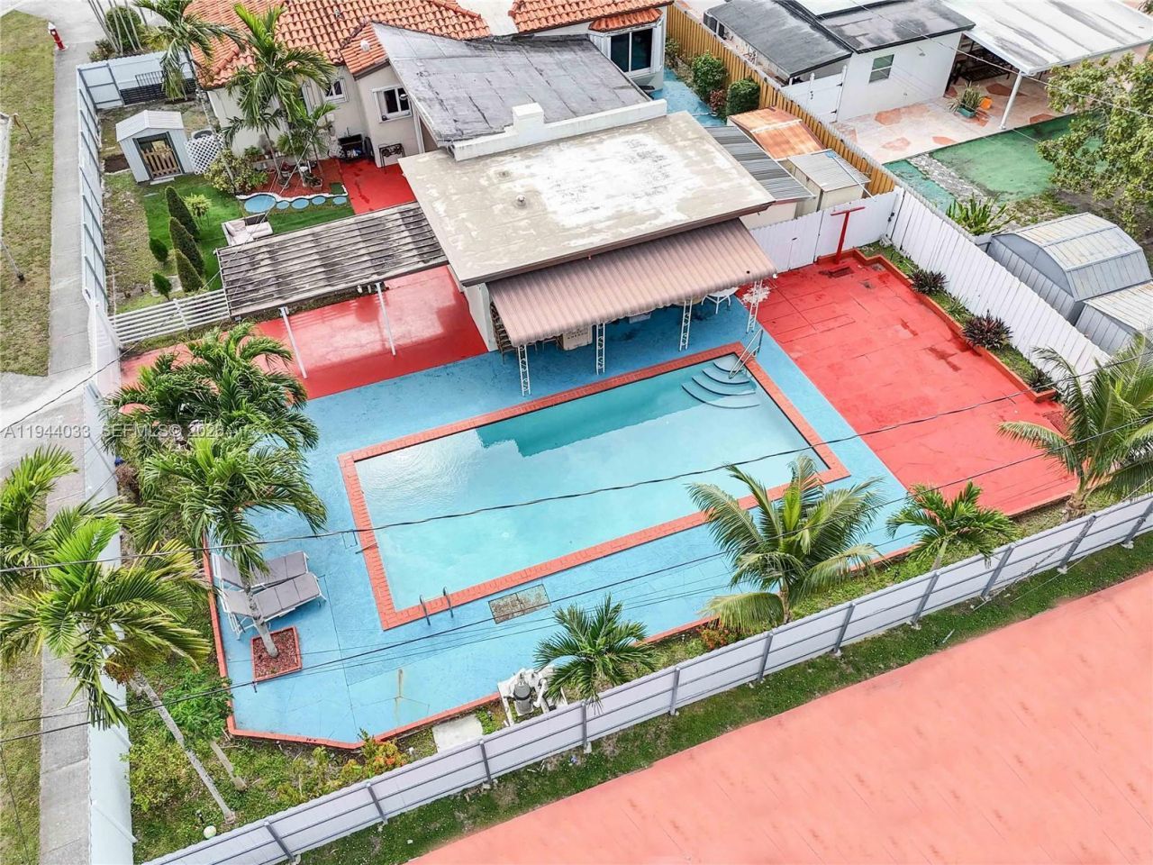 591 SE 5th St, Hialeah, FL 33010 Photo