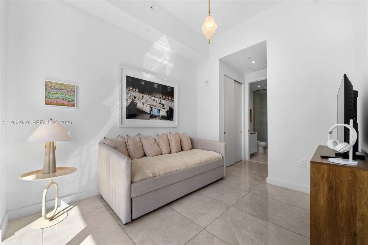 2655 S Bayshore Dr, Unit 1505, Miami, FL 33133 Photo