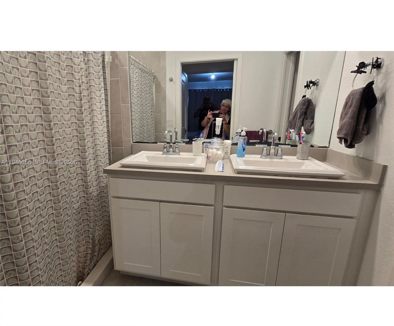 1002 NW 208th Ter, Miami Gardens, FL 33169 Photo