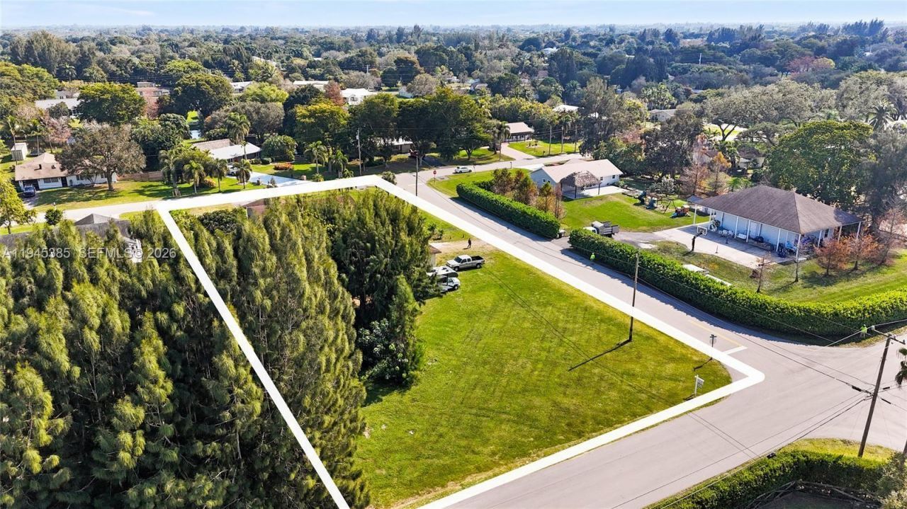 4841 SW 201st Ter, Southwest Ranches, FL 33332 Photo