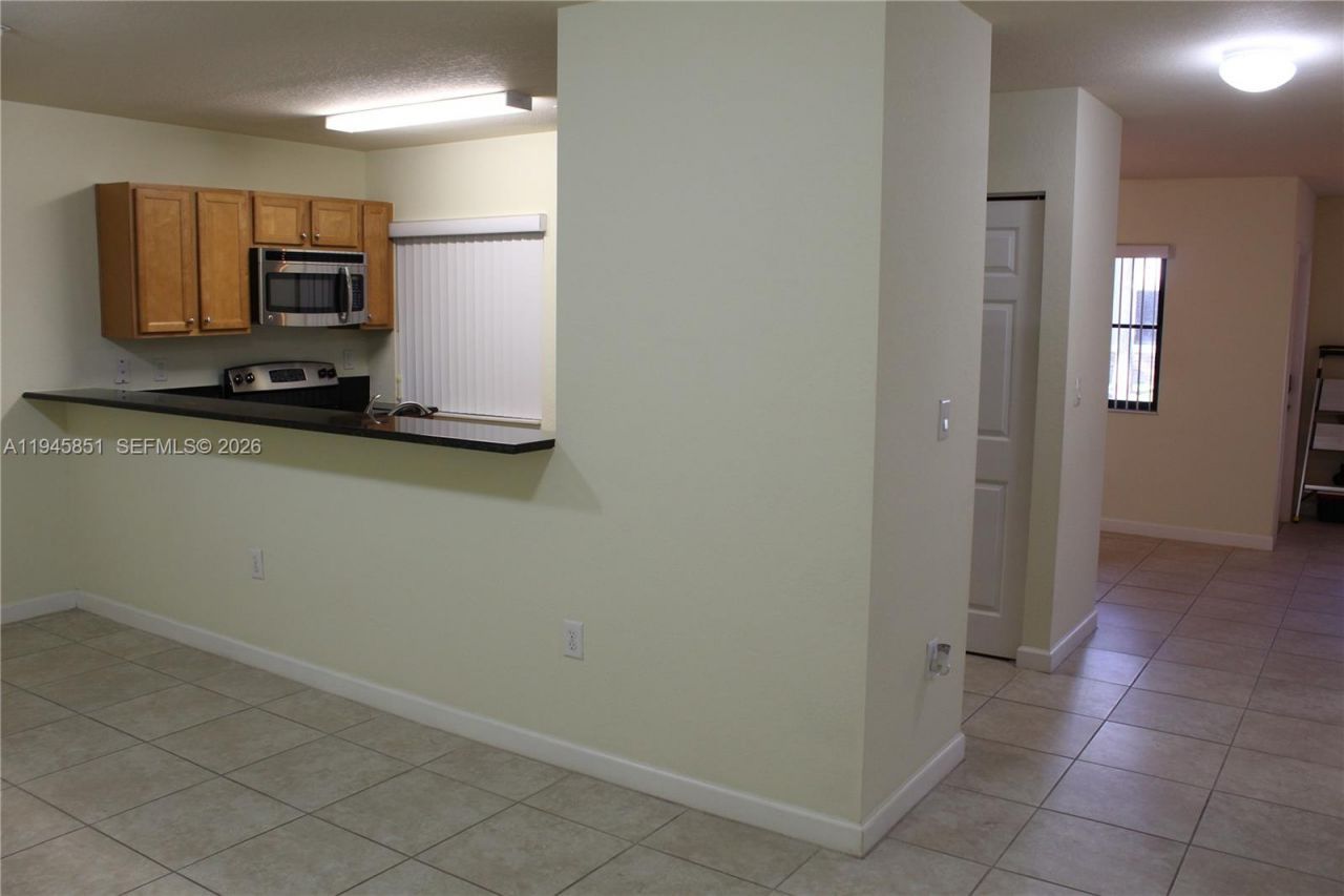 22501 SW 88th Pl, Unit 15-25, Cutler Bay, FL 33190 Photo