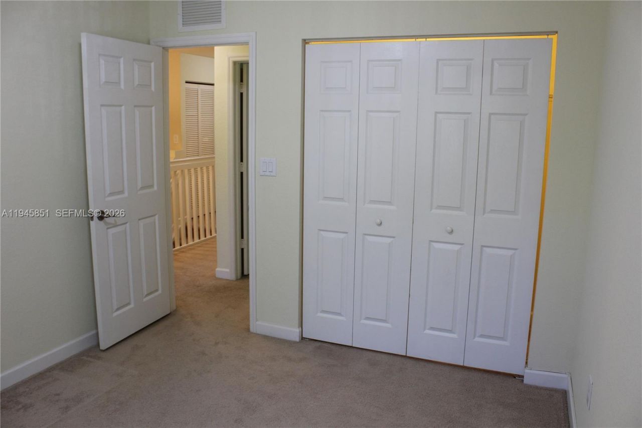 22501 SW 88th Pl, Unit 15-25, Cutler Bay, FL 33190 Photo