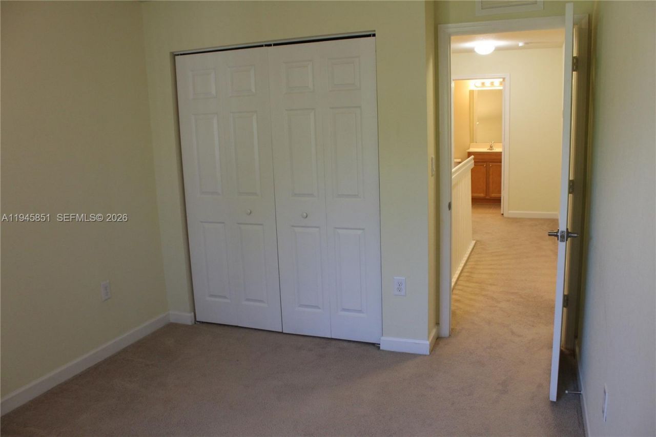 22501 SW 88th Pl, Unit 15-25, Cutler Bay, FL 33190 Photo