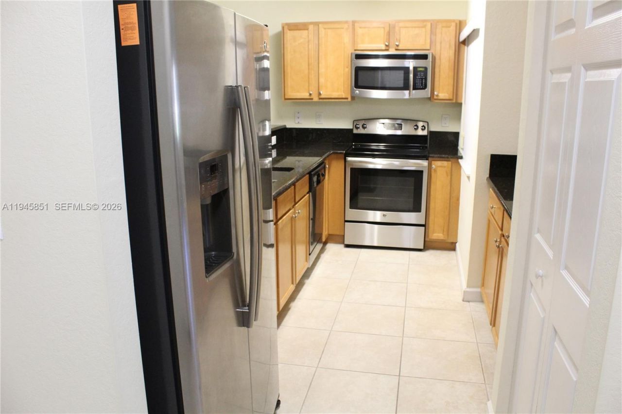 22501 SW 88th Pl, Unit 15-25, Cutler Bay, FL 33190 Photo