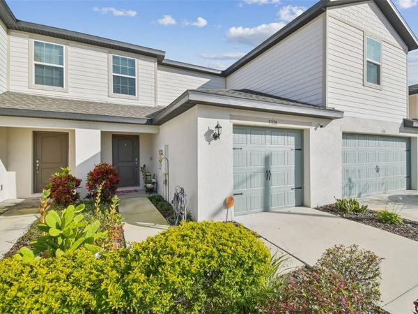 5228 NEW FRIENDSHIP PLACE, TAMPA, FL 33619