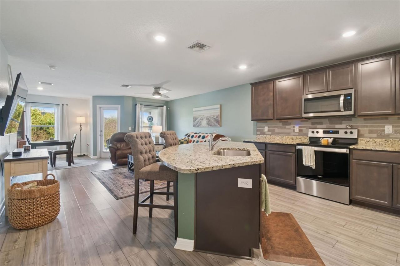 5228 New Friendship Place, Tampa, FL 33619 Photo