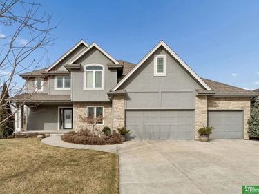 11610 S 202nd Street, Gretna, NE 68028