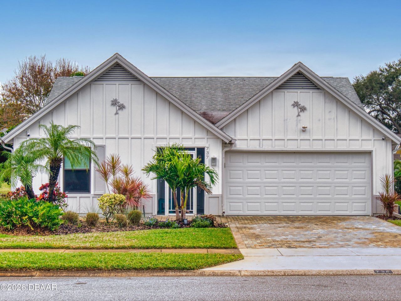 737 Pine Shores Circle, New Smyrna Beach, FL 32168 Photo