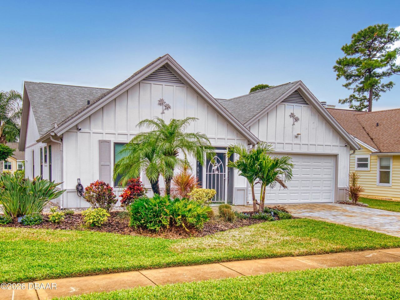 737 Pine Shores Circle, New Smyrna Beach, FL 32168 Photo