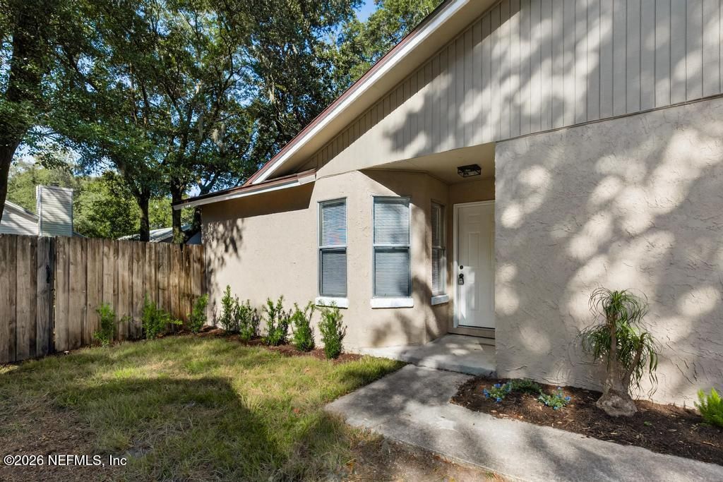 2268 Cypress Landing Drive, Jacksonville, FL 32233 Photo