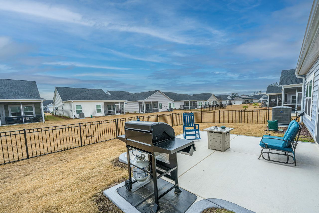 1365 Locals Street Photo 39