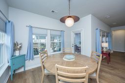 1365 Locals Street photo 4