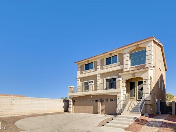 10704 Meridian Mills Road, Henderson, NV 89052