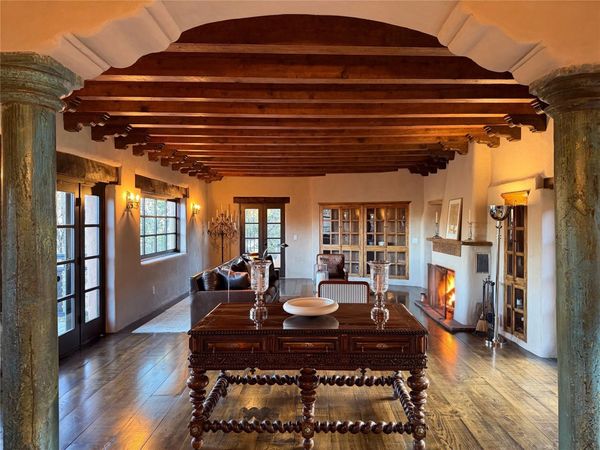 1433 Upper Canyon Road, Santa Fe, NM 87501