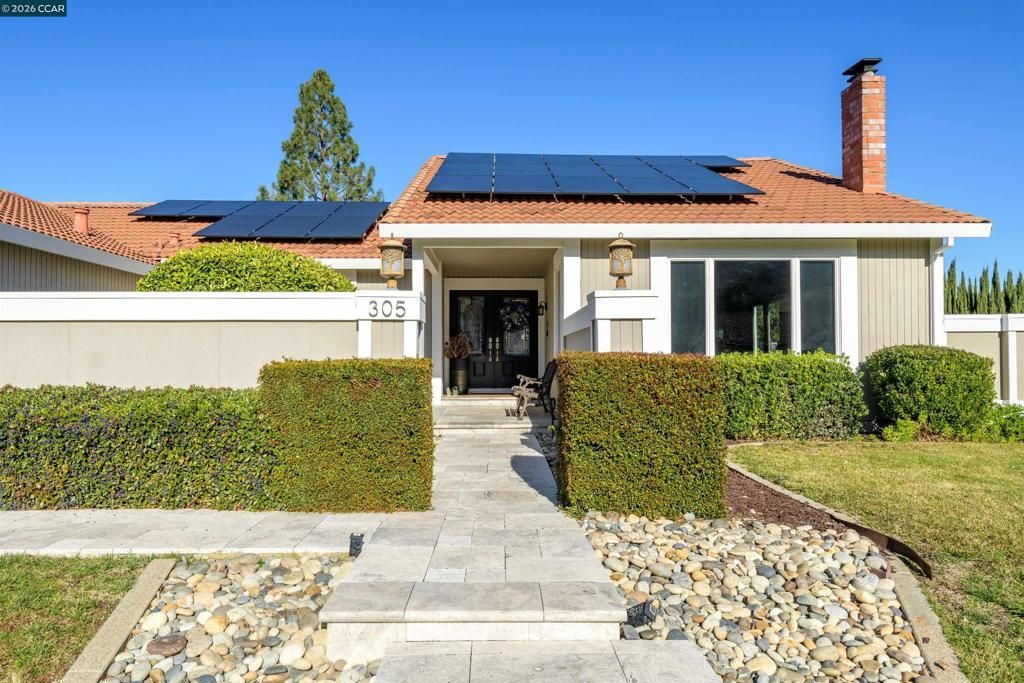 305 305 Mountaire Pkwy, Clayton, CA 94517 Main Photo