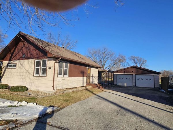 102 Chickasaw Street, Nashua, IA 50658