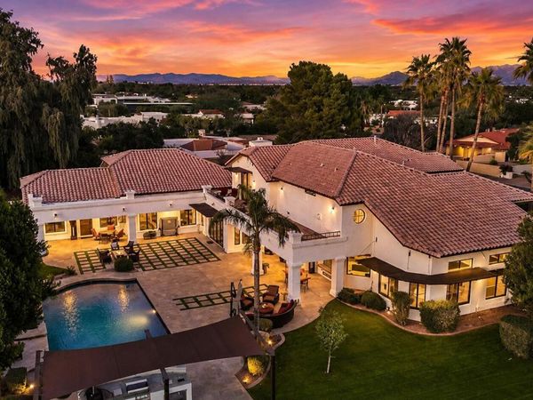 9030 N 48TH Place, Paradise Valley, AZ 85253