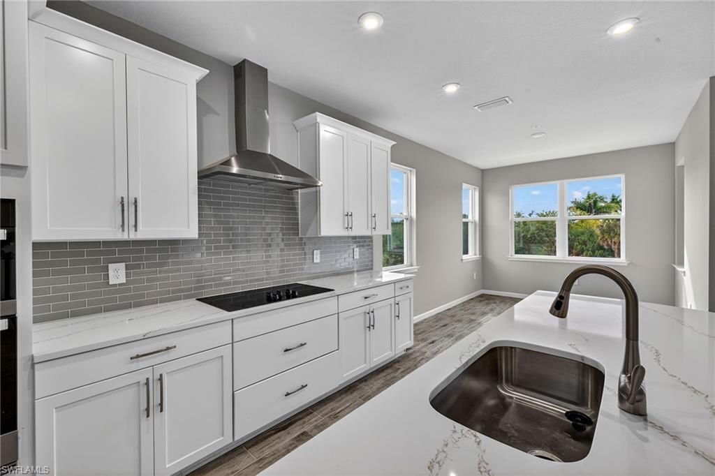 4646 Arboretum Cir, Unit 201, Naples, FL 34112 Photo