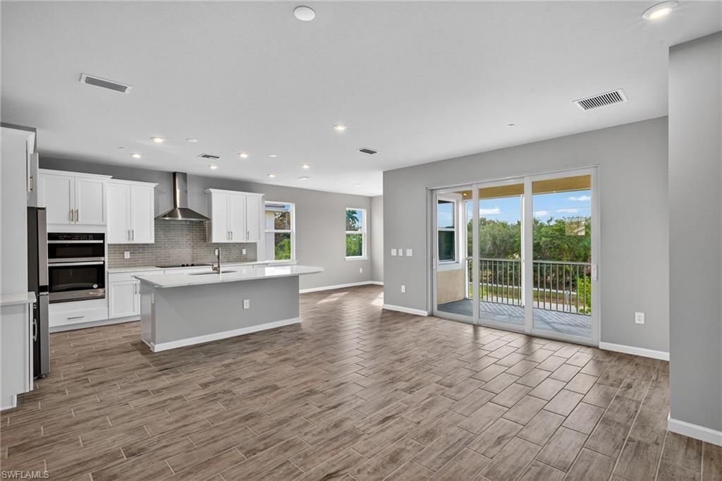 4646 Arboretum Cir, Unit 201, Naples, FL 34112 Photo