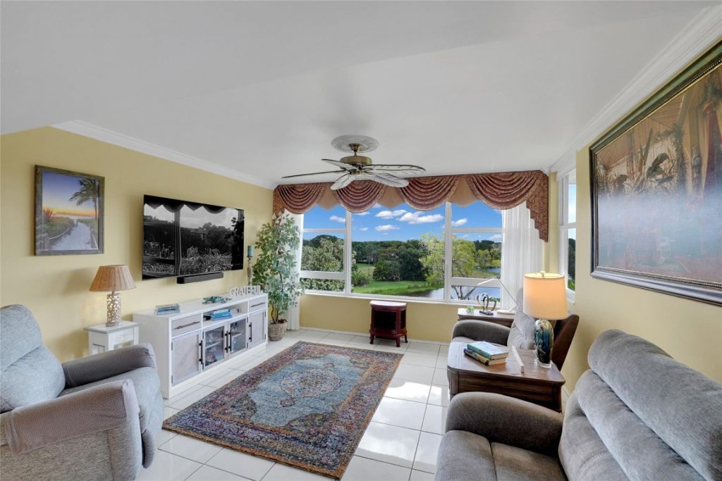 4145 Cypress Reach Court, Unit 505, Pompano Beach, FL 33069 Photo