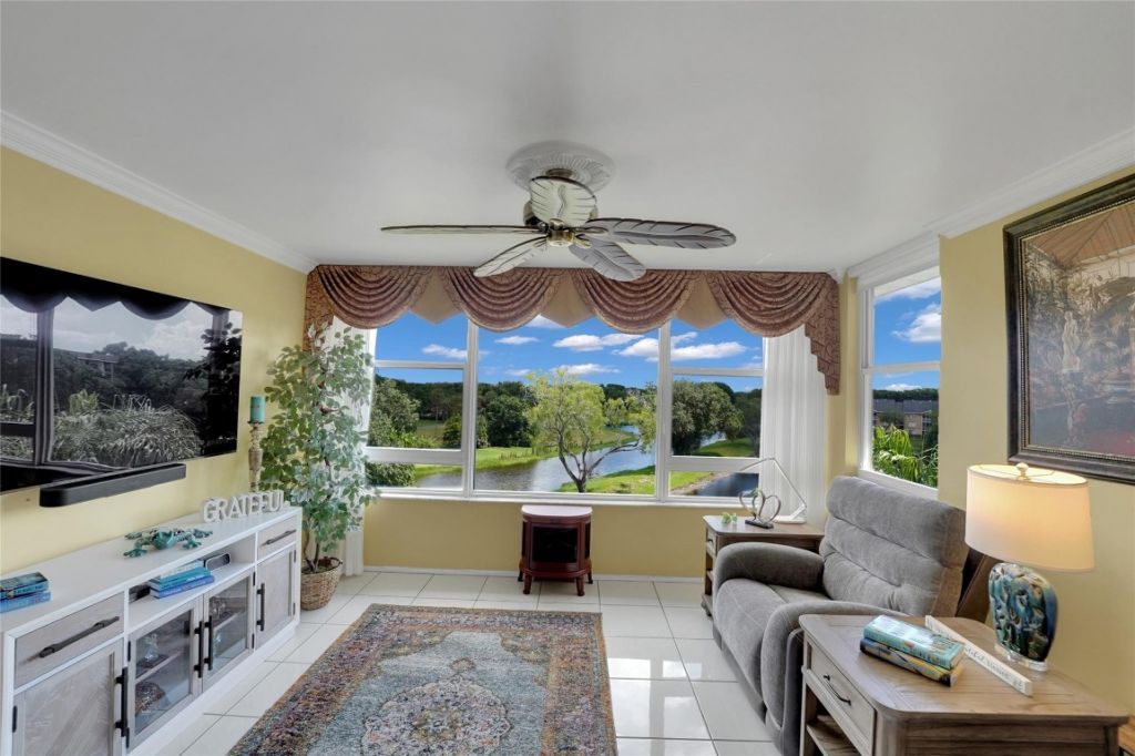 4145 Cypress Reach Court, Unit 505, Pompano Beach, FL 33069 Photo