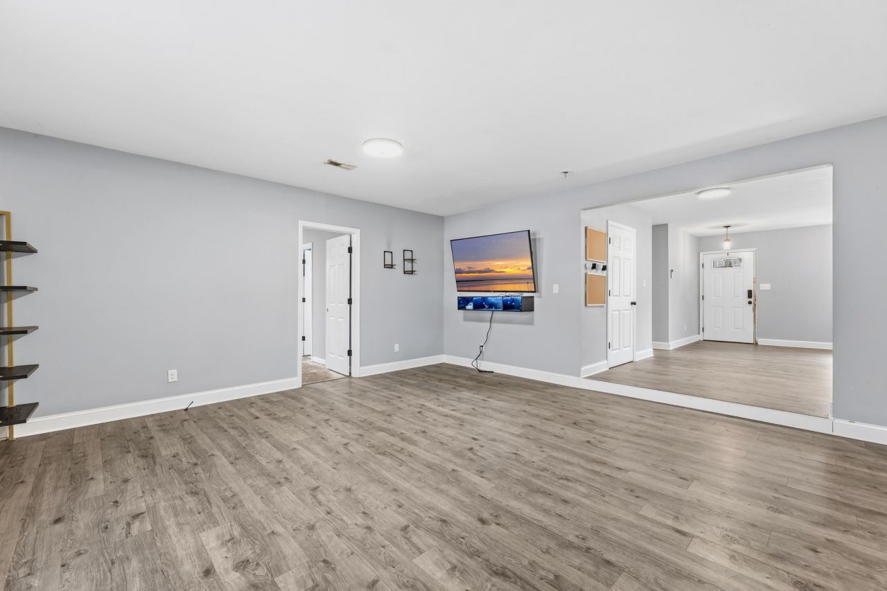 1260 Ridge Road Photo 13