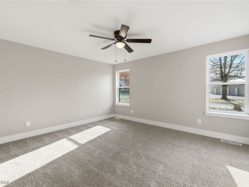 1086 Saint Andrews, Akron, OH 44312 Photo 15